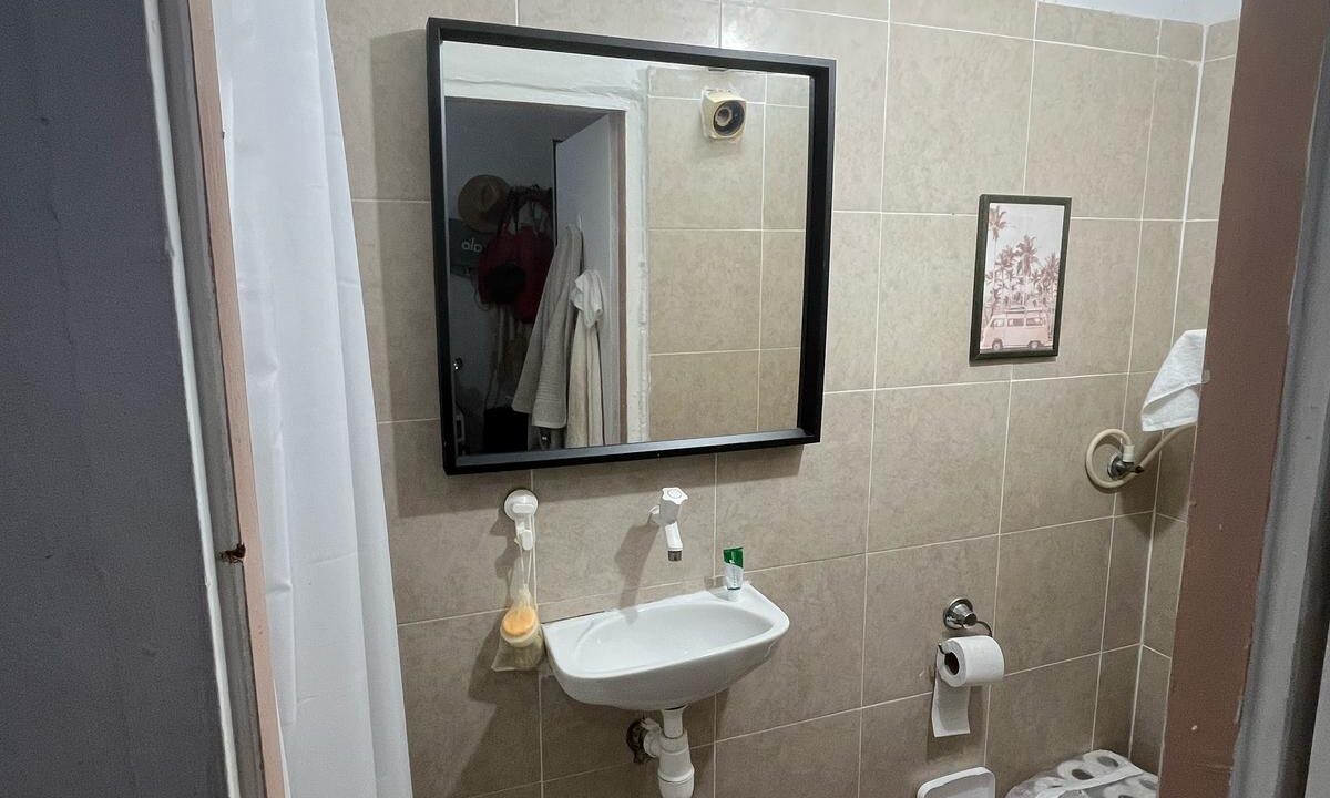 cbd9e02d-7445-43b9-b70a-d9e51572550c